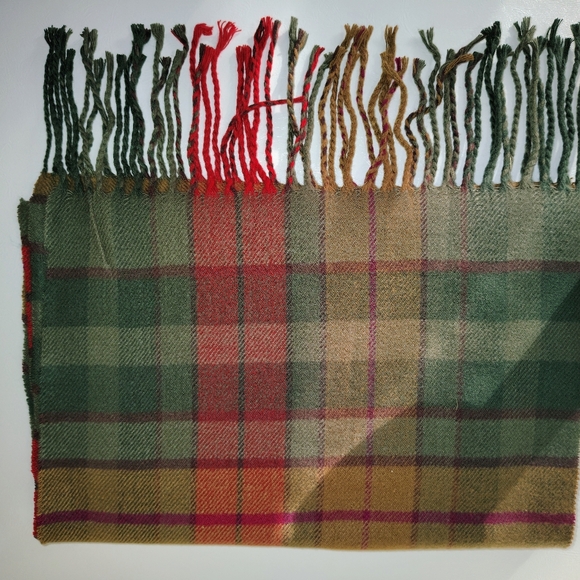 Scarf - Picture 2 of 2